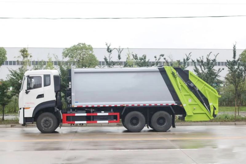 中潔牌壓縮式垃圾車(chē)