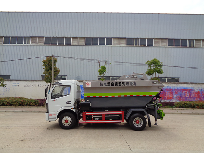 XZL5080ZZZBEV型純電動(dòng)自裝卸式垃圾車