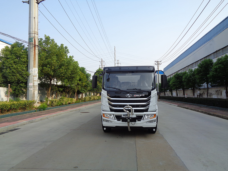 XZL5180GPSBEV型純電動(dòng)綠化噴灑車
