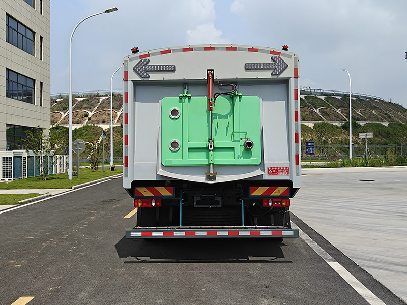 XZL5182TXSBEV型純電動(dòng)洗掃車