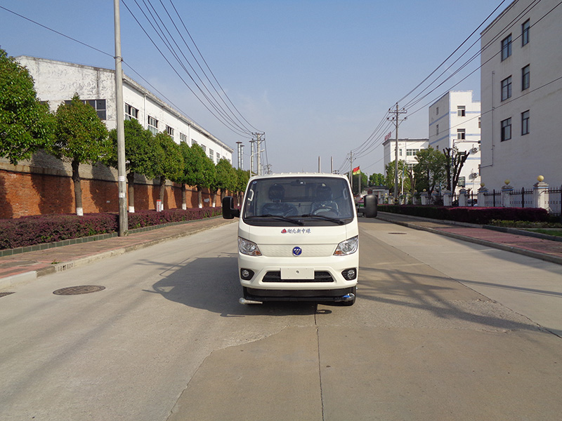 XZL5041GPSBEV型純電動(dòng)綠化噴灑車(chē)