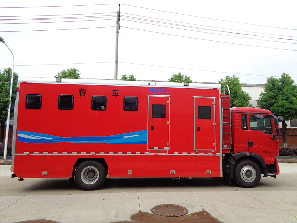 XZL5180XCC6型餐車(chē)