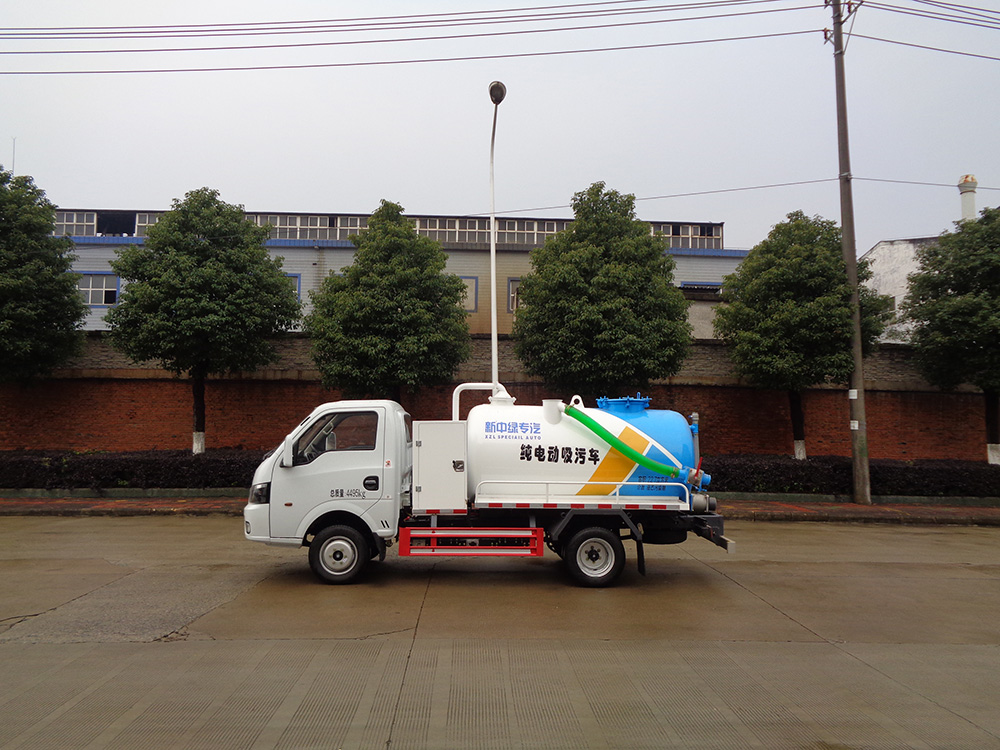 XZL5042GXWBEV型純電動吸污車