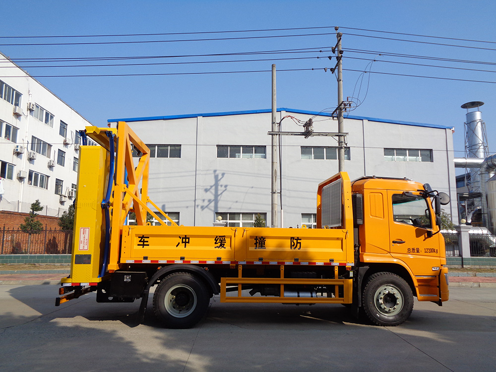 XZL5120TFZ6型防撞緩沖車