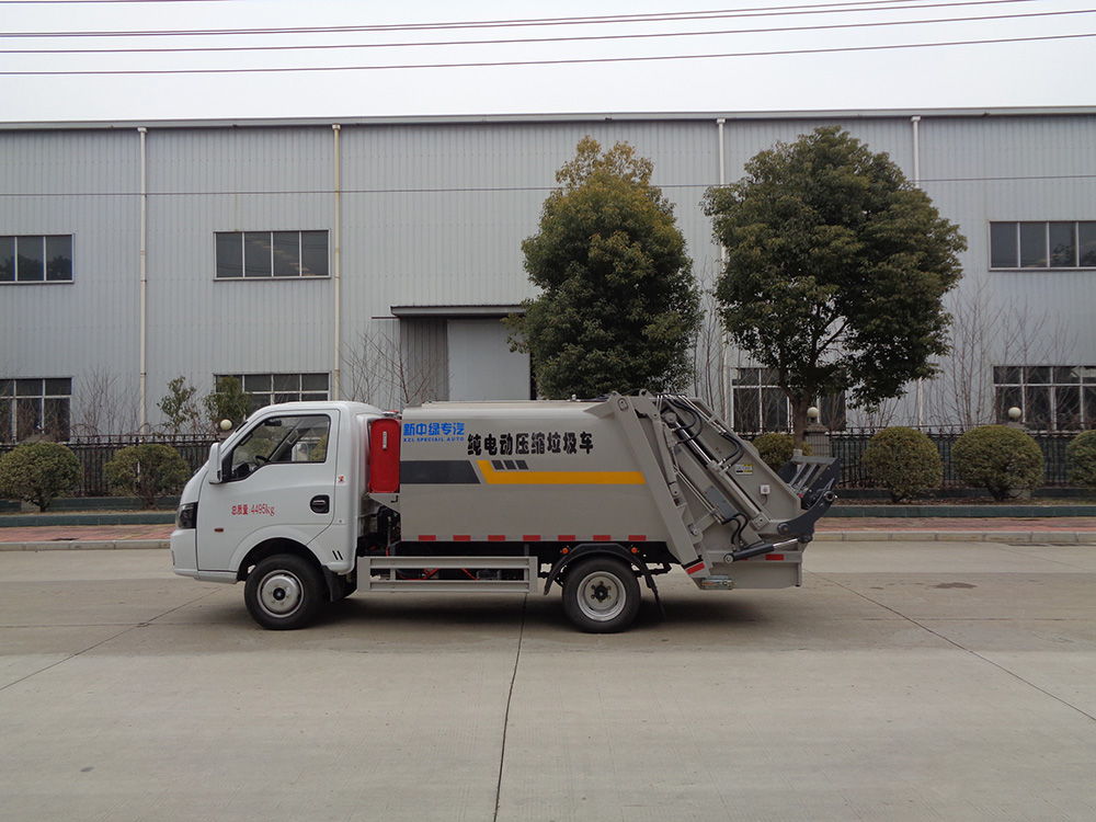 XZL5042ZYSBEV型純電動(dòng)壓縮式垃圾車