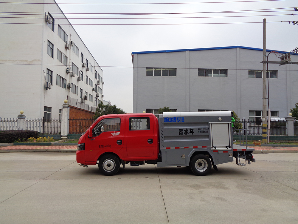 XZL5041GSS6型灑水車