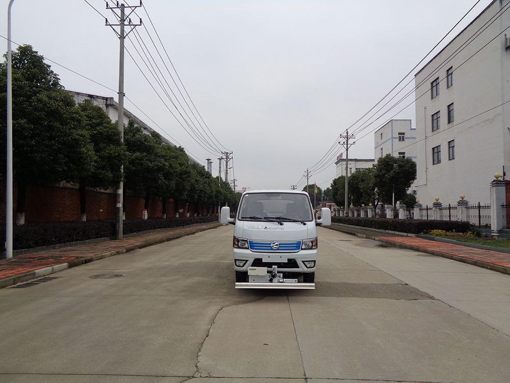 XZL5042GQXBEV型純電動(dòng)清洗車(chē)