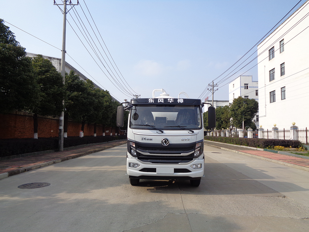 XZL5120GXWBEV型純電動吸污車